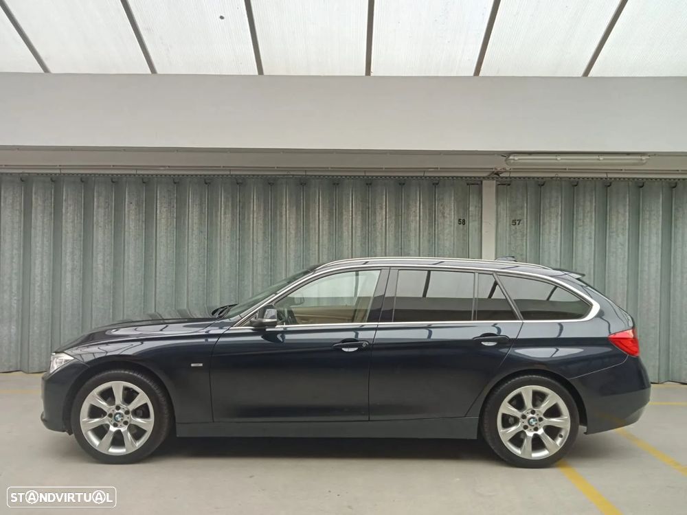 BMW 320 d Touring Aut. Luxury Line - 2