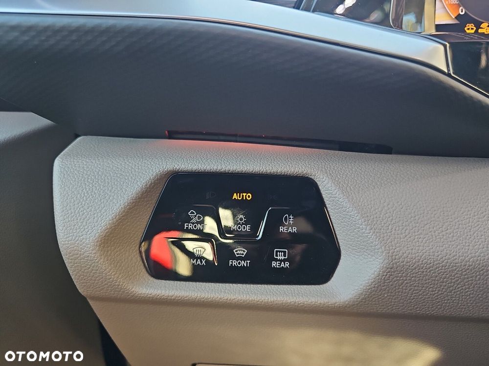 Volkswagen Multivan 2.0 TDI L1 Style DSG - 21