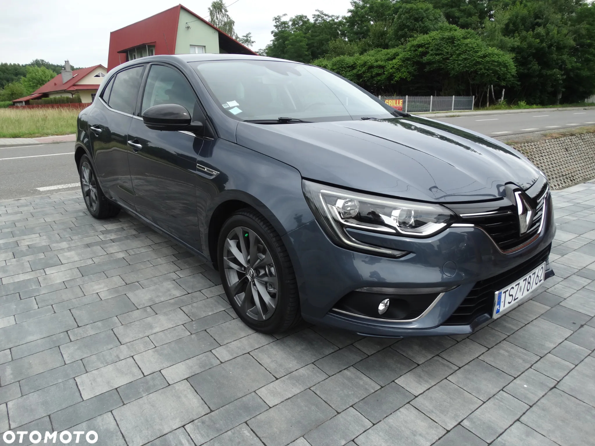 Renault Megane 1.2 Energy TCe Limited - 4