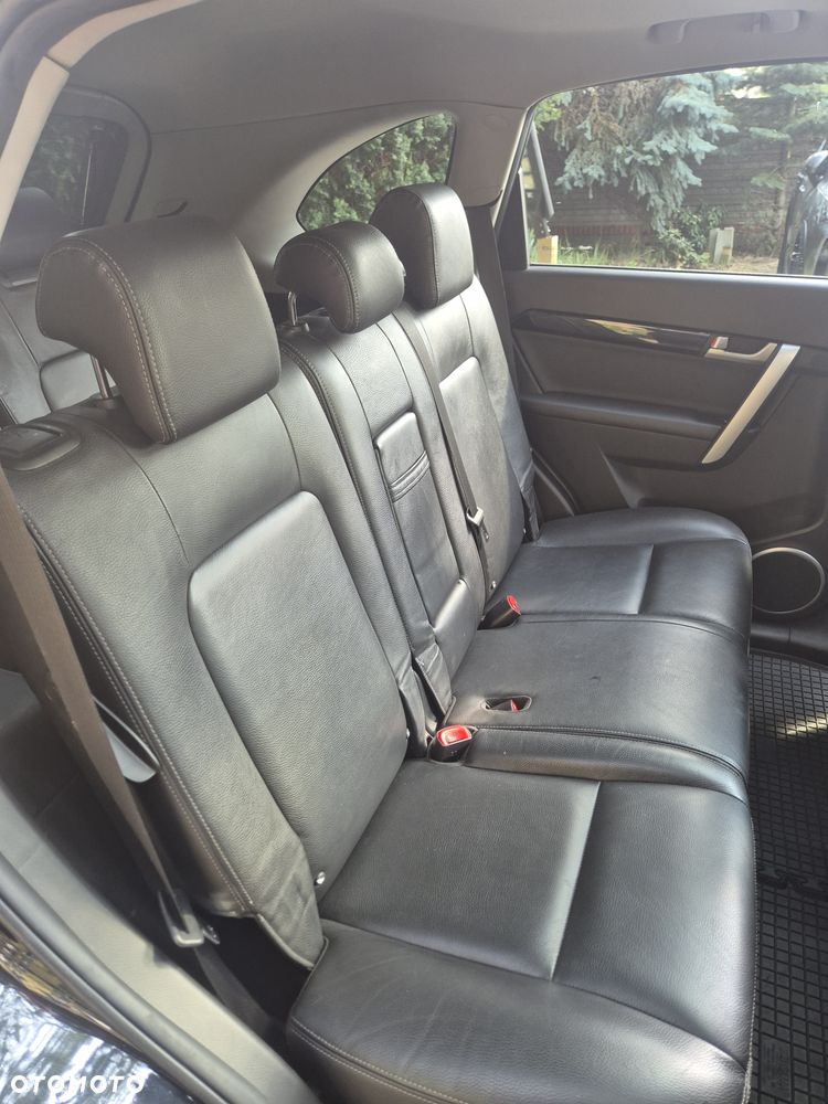 Chevrolet Captiva 2.2 d LTZ - 21