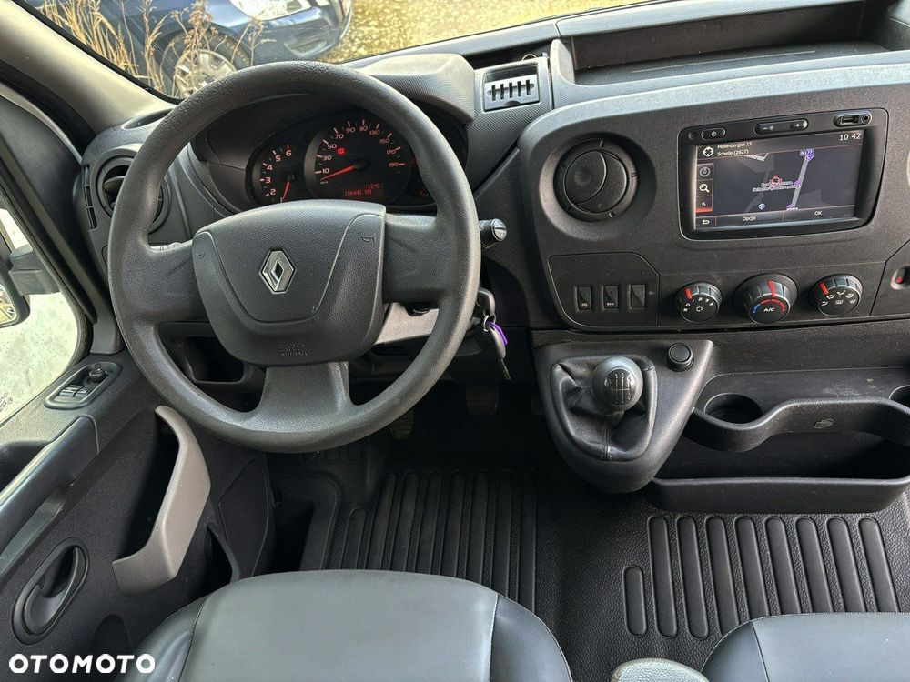 Renault Master - 22