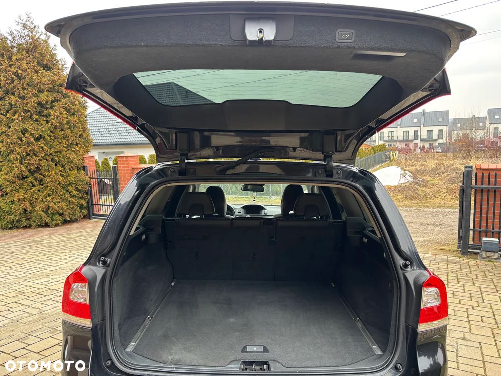 Volvo V70 D4 Geartronic Momentum - 11