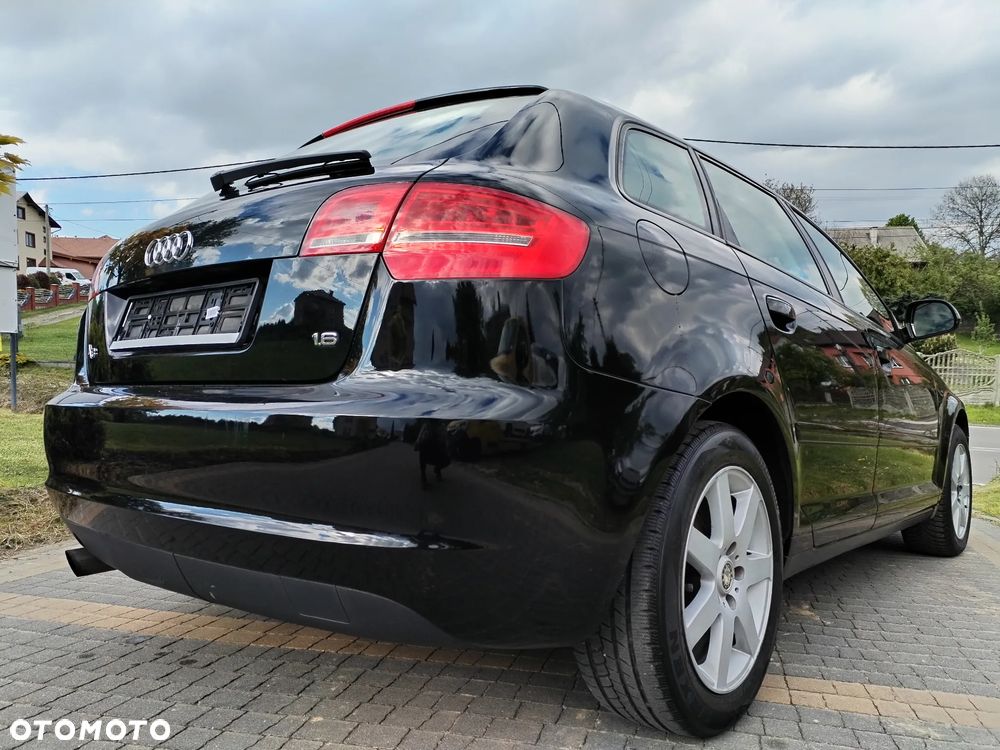 Audi A3 Sportback - 4