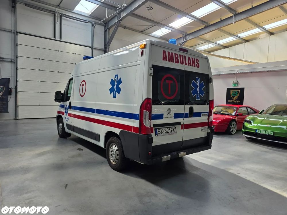 Peugeot Boxer L2H2 Ambulans - 4