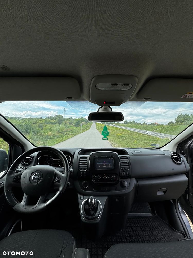 Opel Vivaro - 6