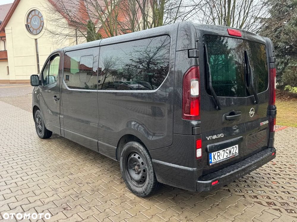 Opel Vivaro - 4