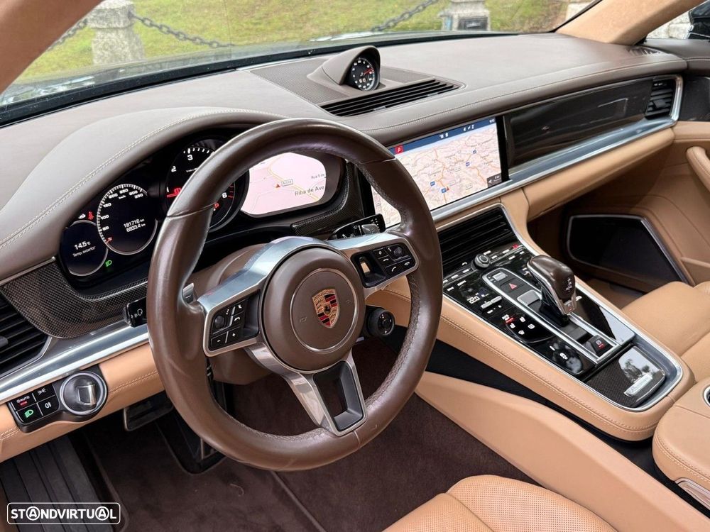Porsche Panamera 4 S - 8