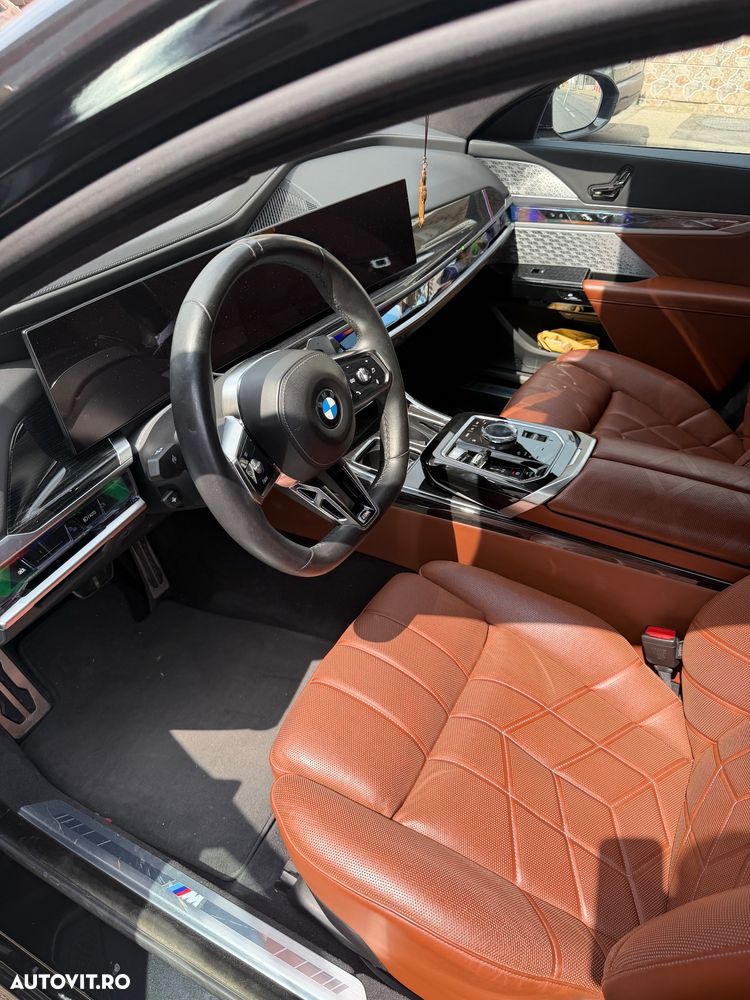 BMW Seria 7 - 8