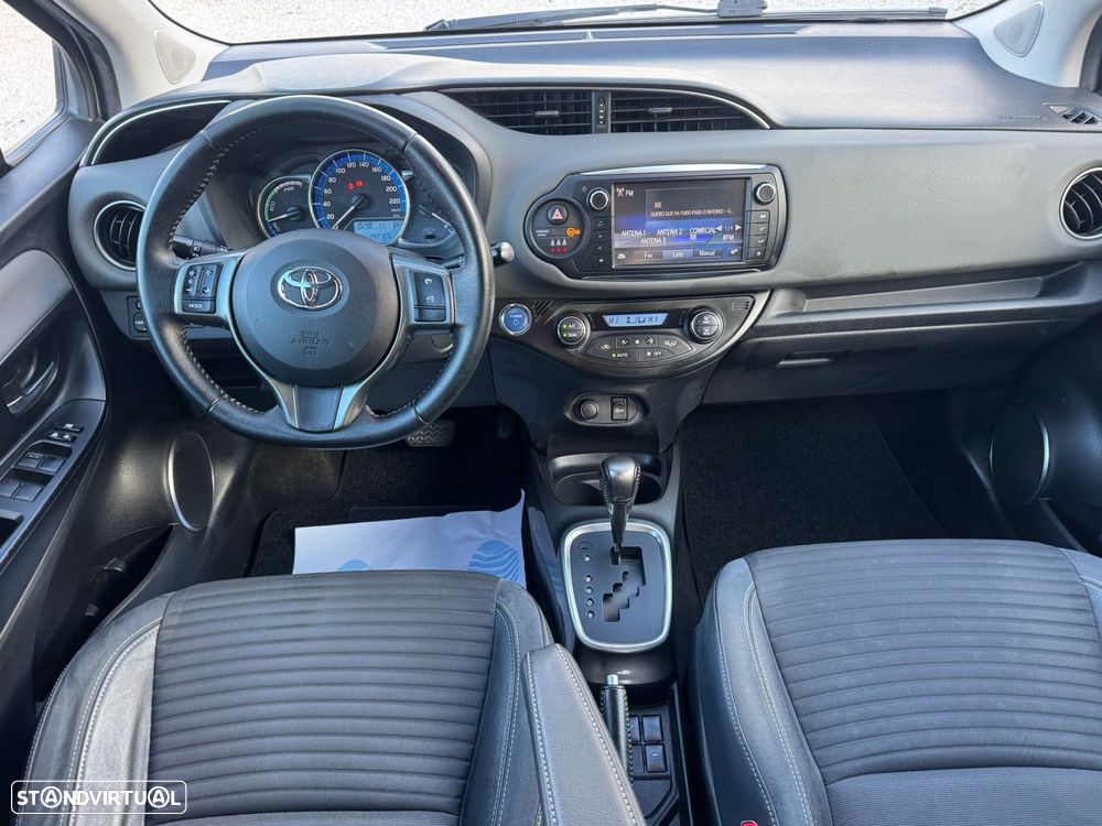 Toyota Yaris 1.5 HSD Exclusive - 7