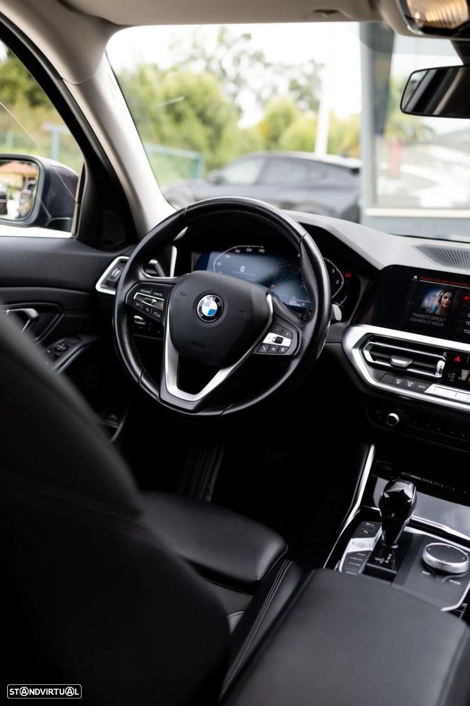 BMW 320 d Line Sport Auto - 48
