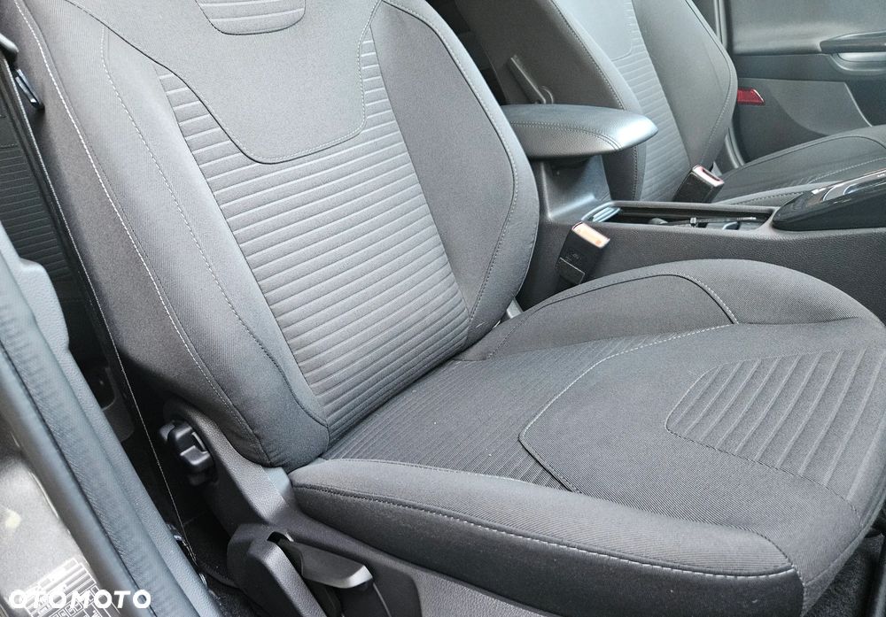 Ford Focus - 19