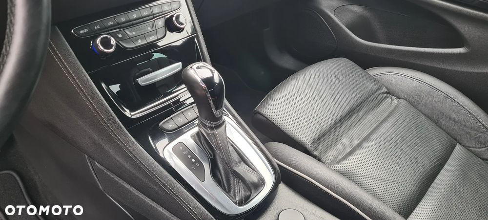 Opel Astra 1.4 Turbo Start/Stop Automatik Innovation - 29