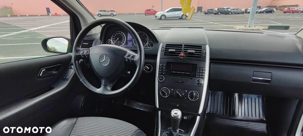 Mercedes-Benz Klasa A 180 CDI - 10