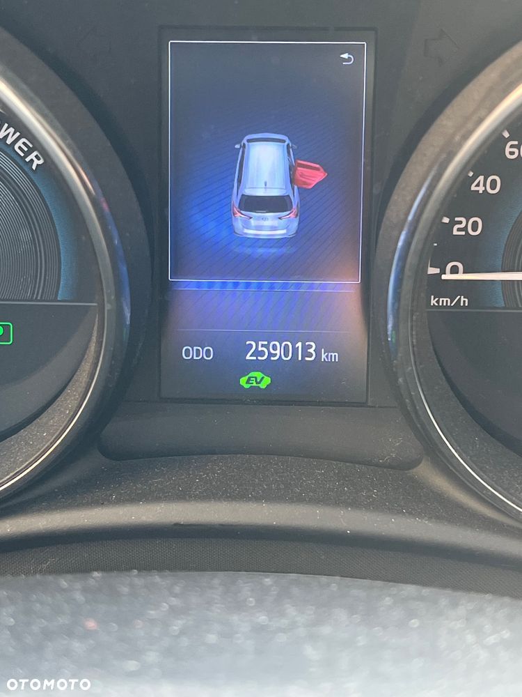 Toyota Auris Hybrid 135 Comfort - 5