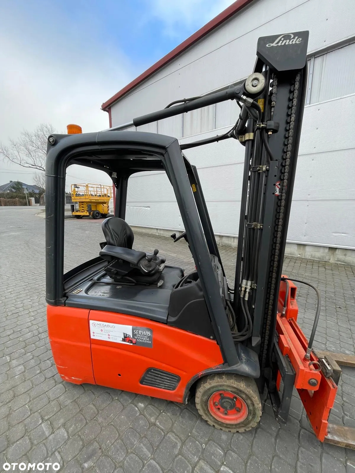 Linde E 15 - 8