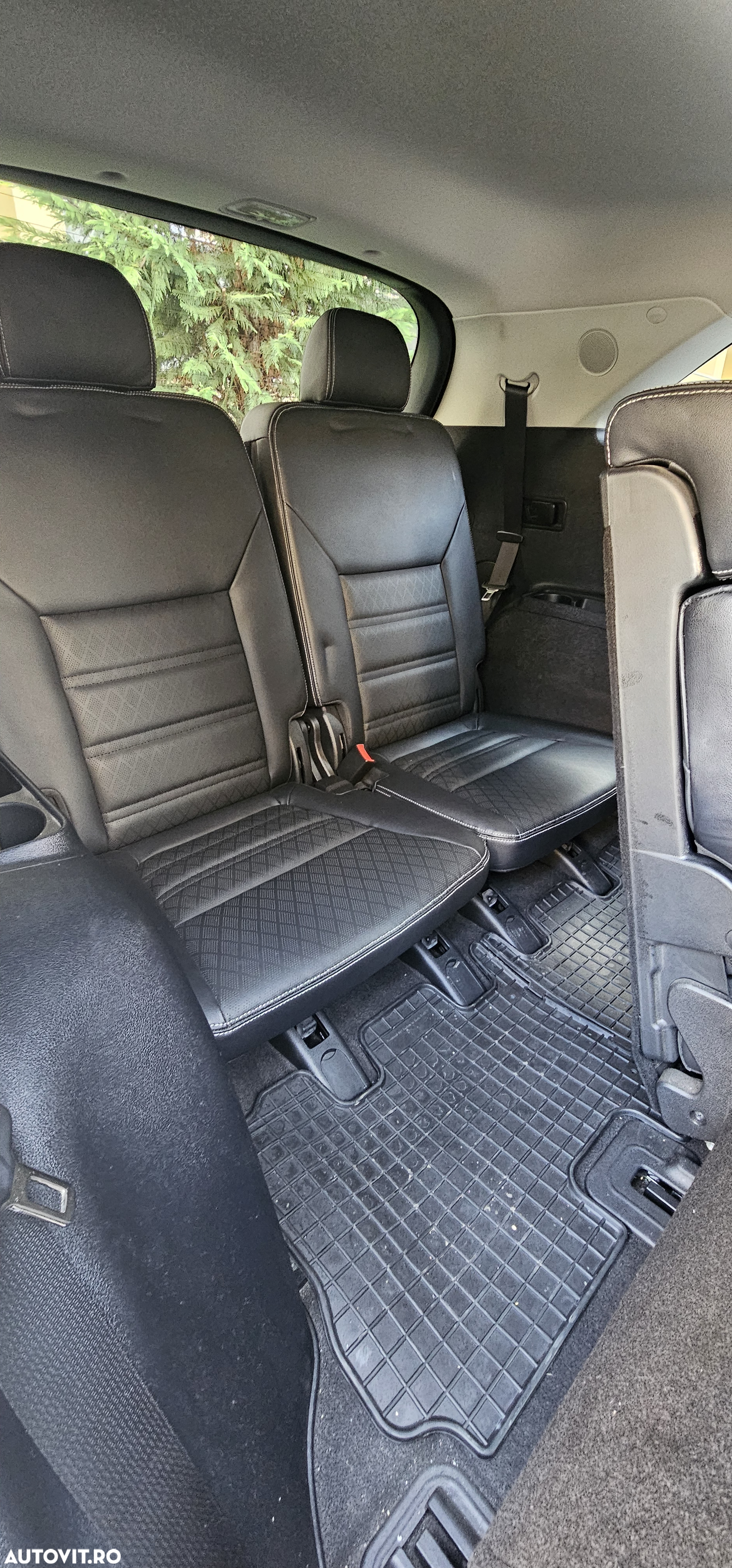 Kia Sorento - 16