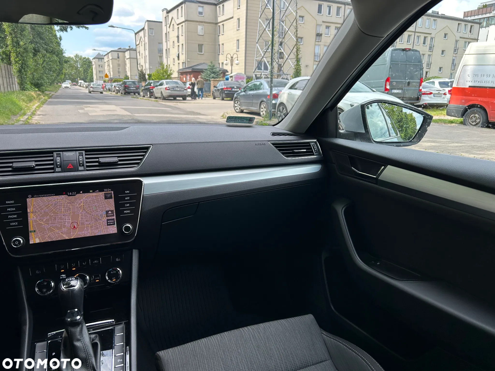 Skoda Superb 1.8 TSI Ambition DSG - 25