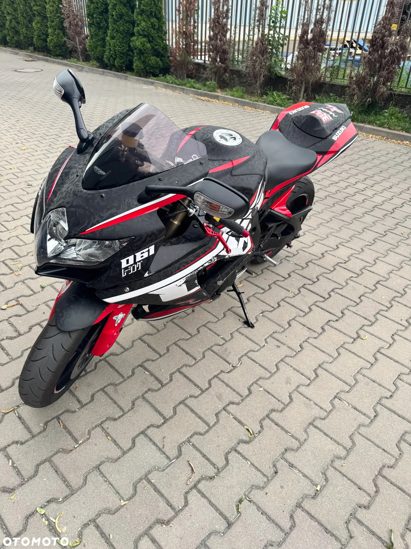 Suzuki GSX-R - 10