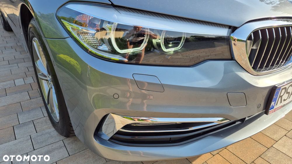 BMW Seria 5 530e PHEV - 30