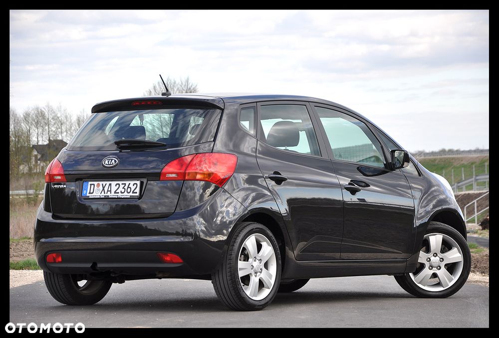 Kia Venga 1.4 CVVT Business Line - 3