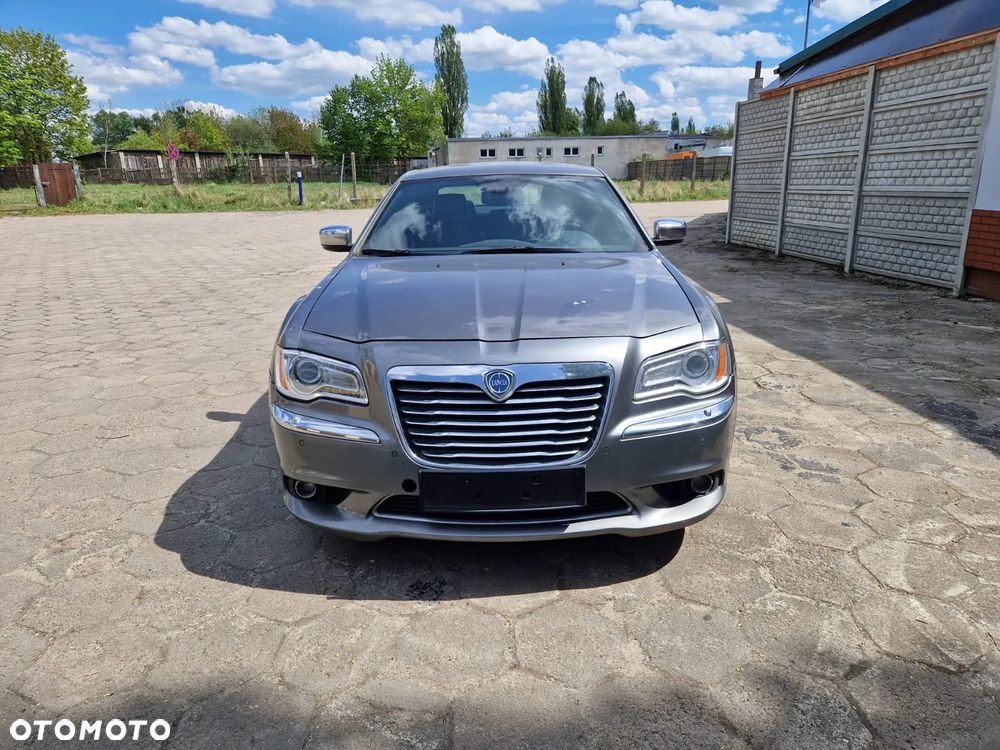 Lancia Thema 3.0 V6 CRD 24V Automatik Platinum - 1