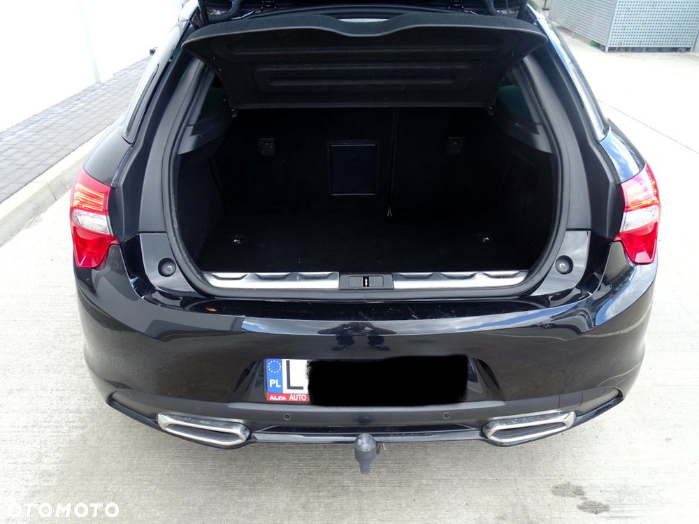 DS Automobiles DS 5 - 12