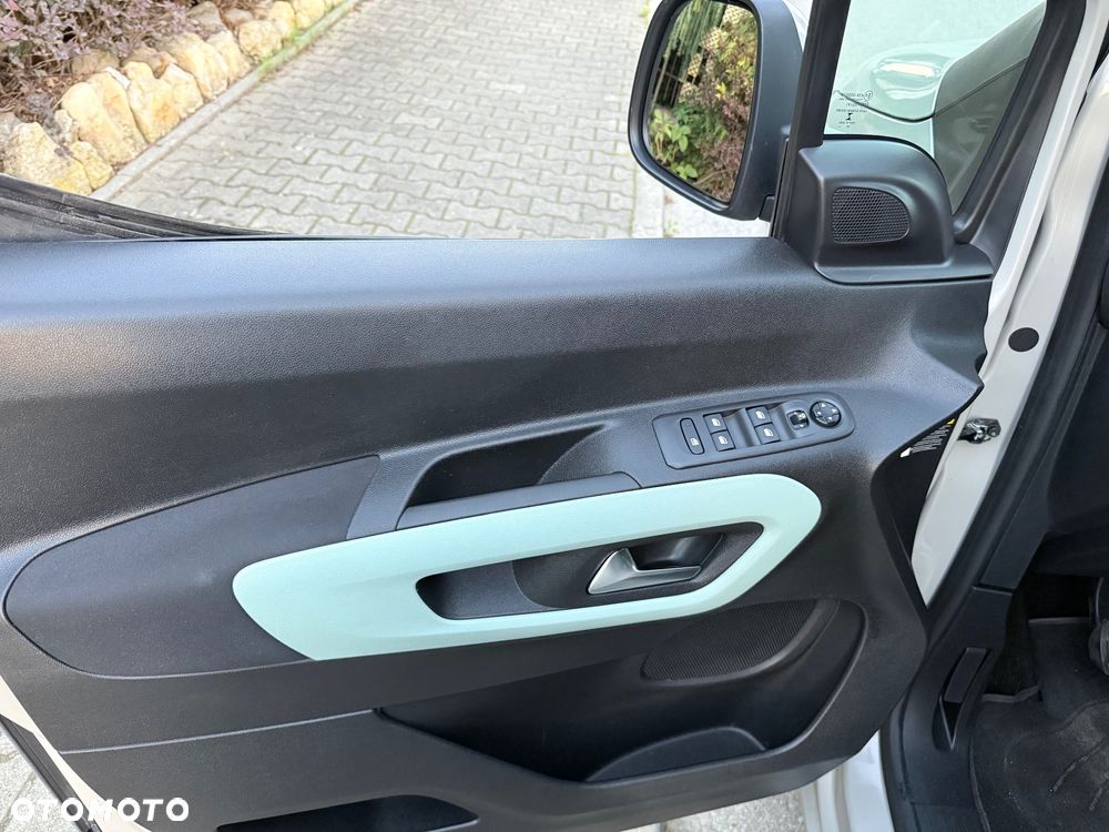 Citroën Berlingo XL BlueHDi 100 START - 23