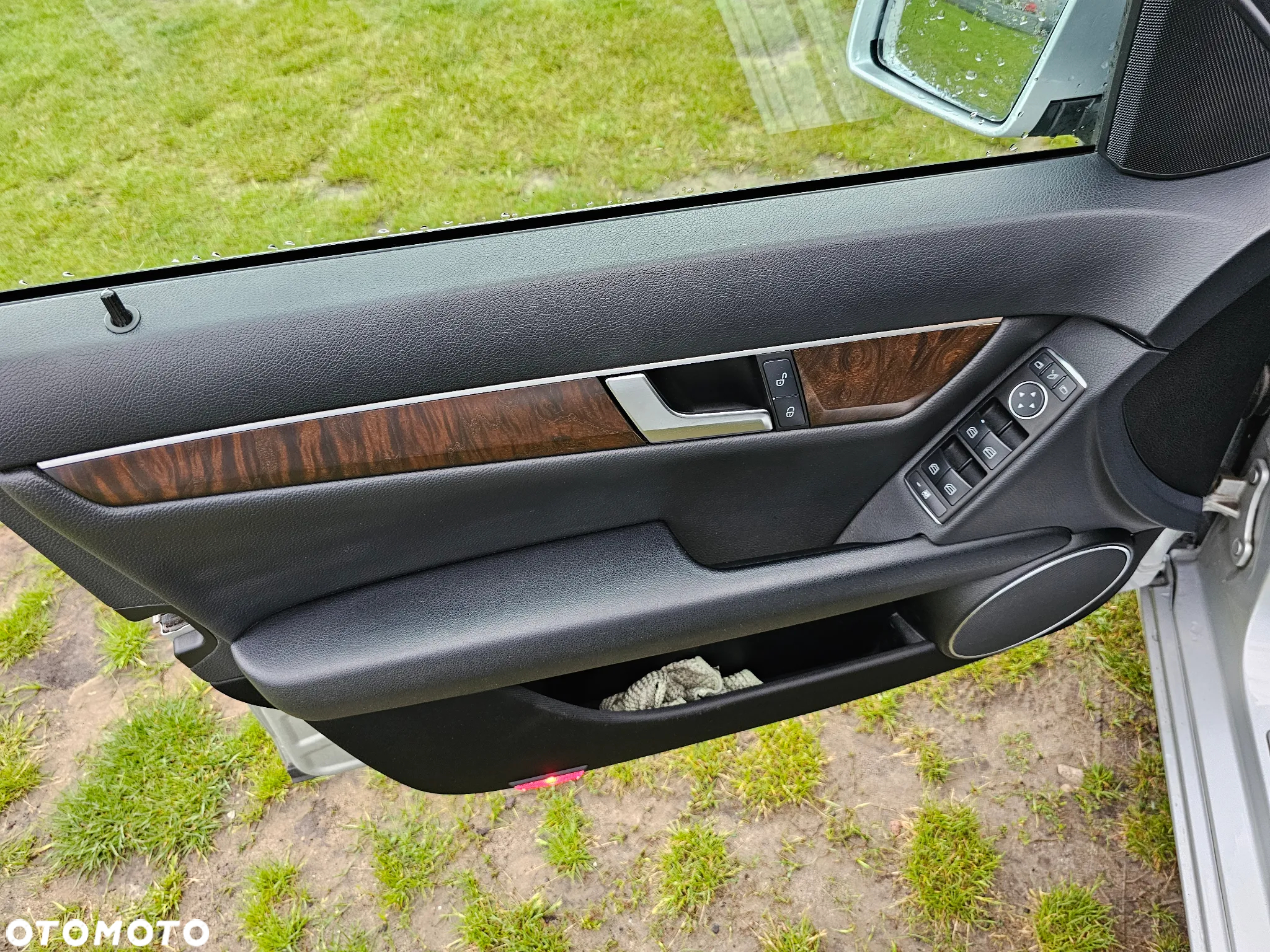 Mercedes-Benz Klasa C 200 T CDI DPF Automatik BlueEFFICIENCY Elegance - 15