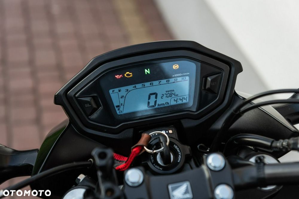 Honda CB - 10