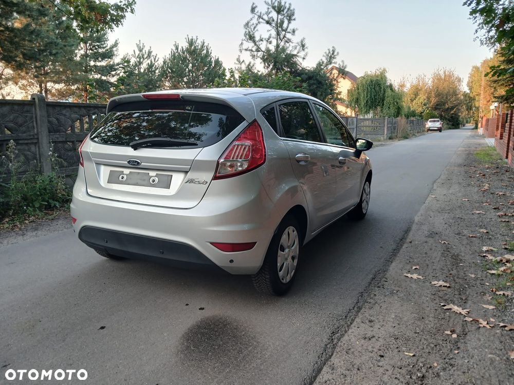 Ford Fiesta - 6