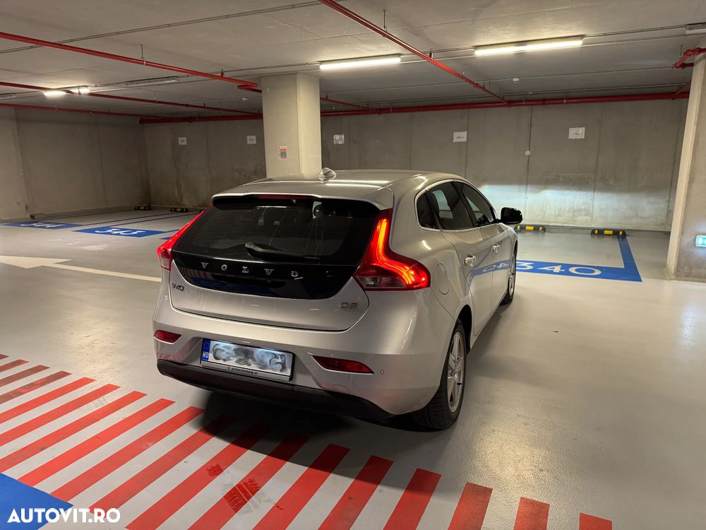 Volvo V40 D2 - 5