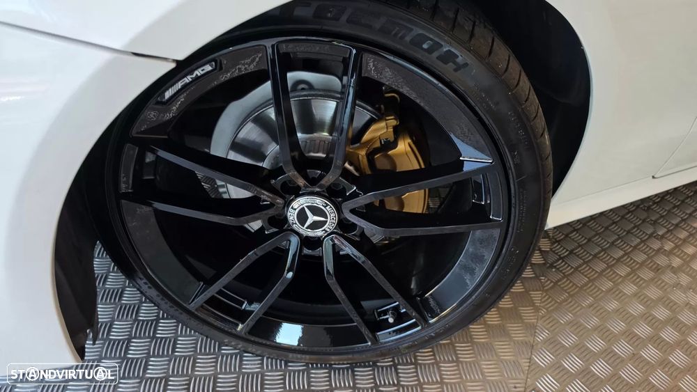 Mercedes-Benz E 220 d Cabrio 9G-Tronic AMG Line - 31