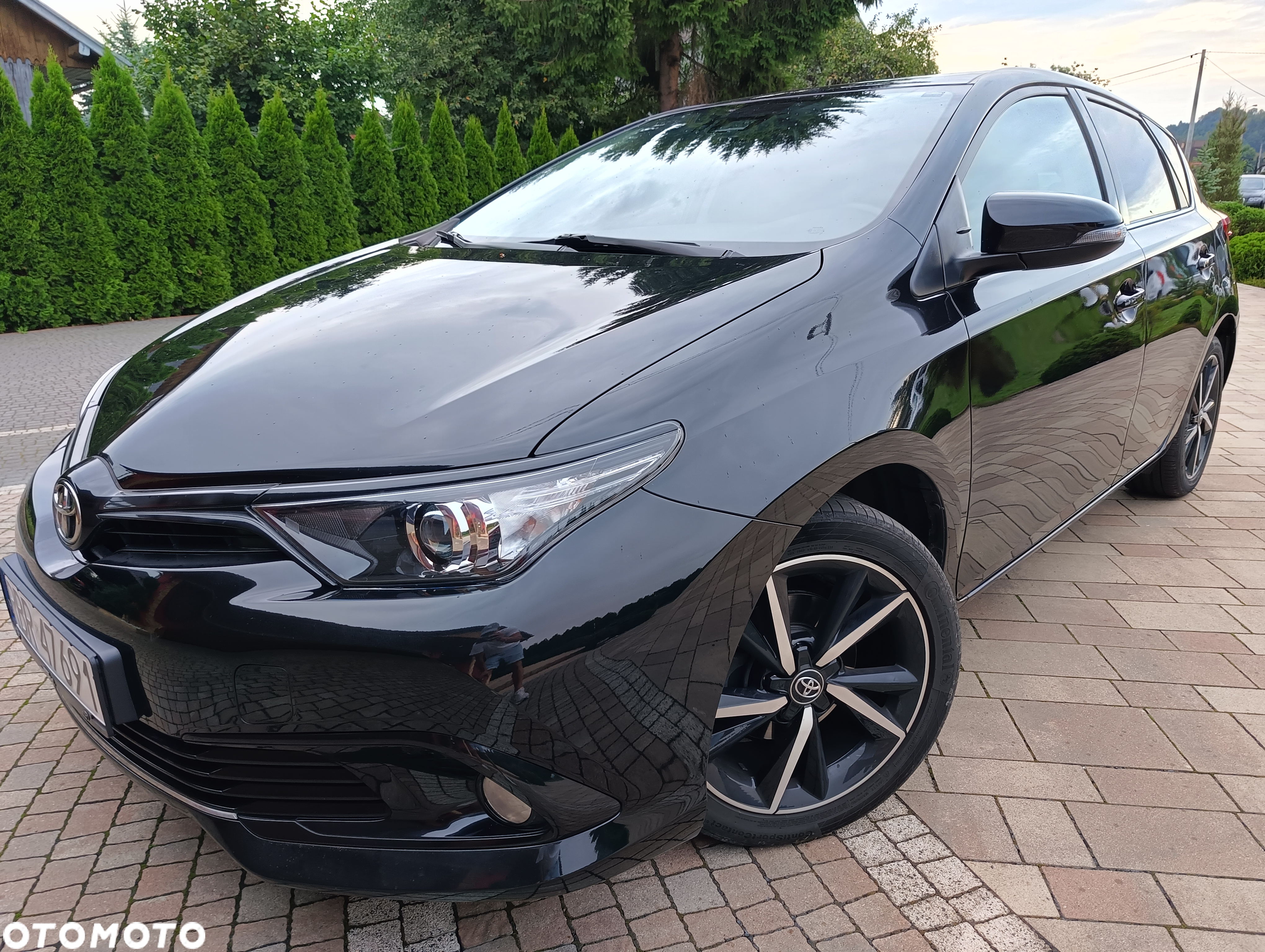 Toyota Auris 1.2 T Prestige - 4