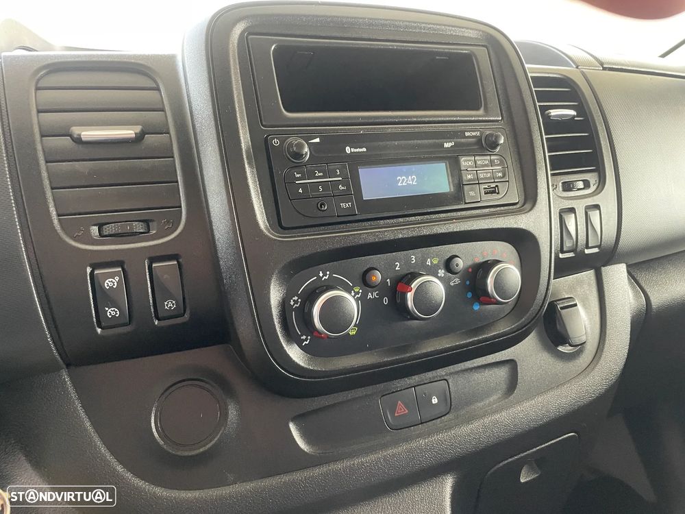 Renault Trafic 2.0 DCI Van L1 H2 GRAND CONFORT - 15