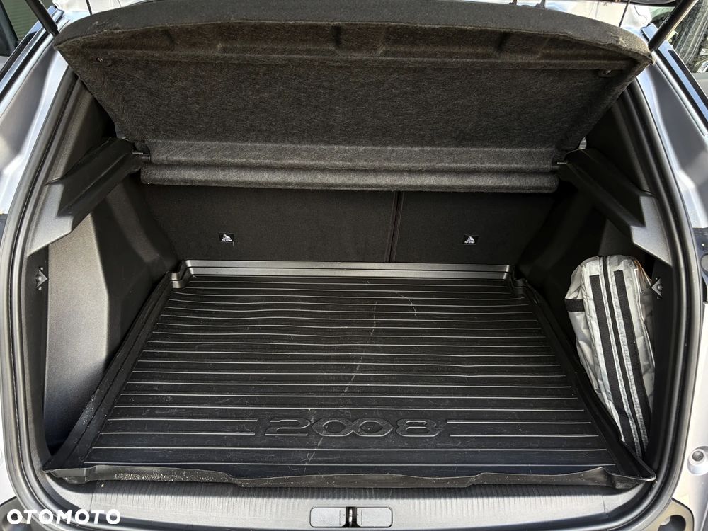 Peugeot 2008 1.2 PureTech Allure Pack S&S - 33
