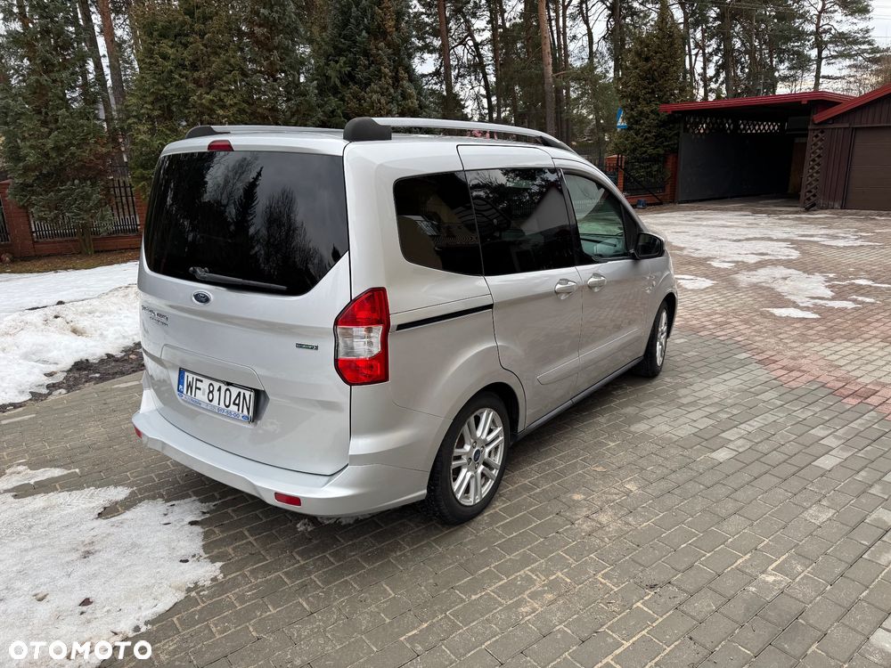 Ford Tourneo Courier 1.0 EcoBoost Titanium - 5