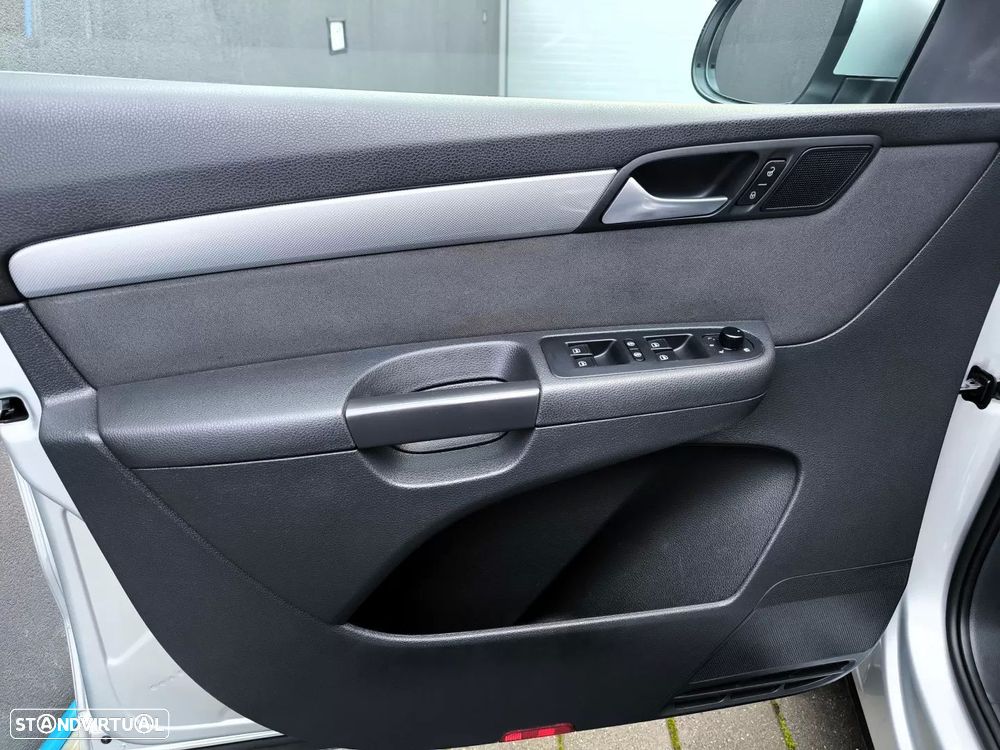 VW Sharan 2.0 TDi Confortline - 36