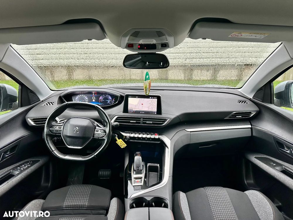 Peugeot 3008 - 5