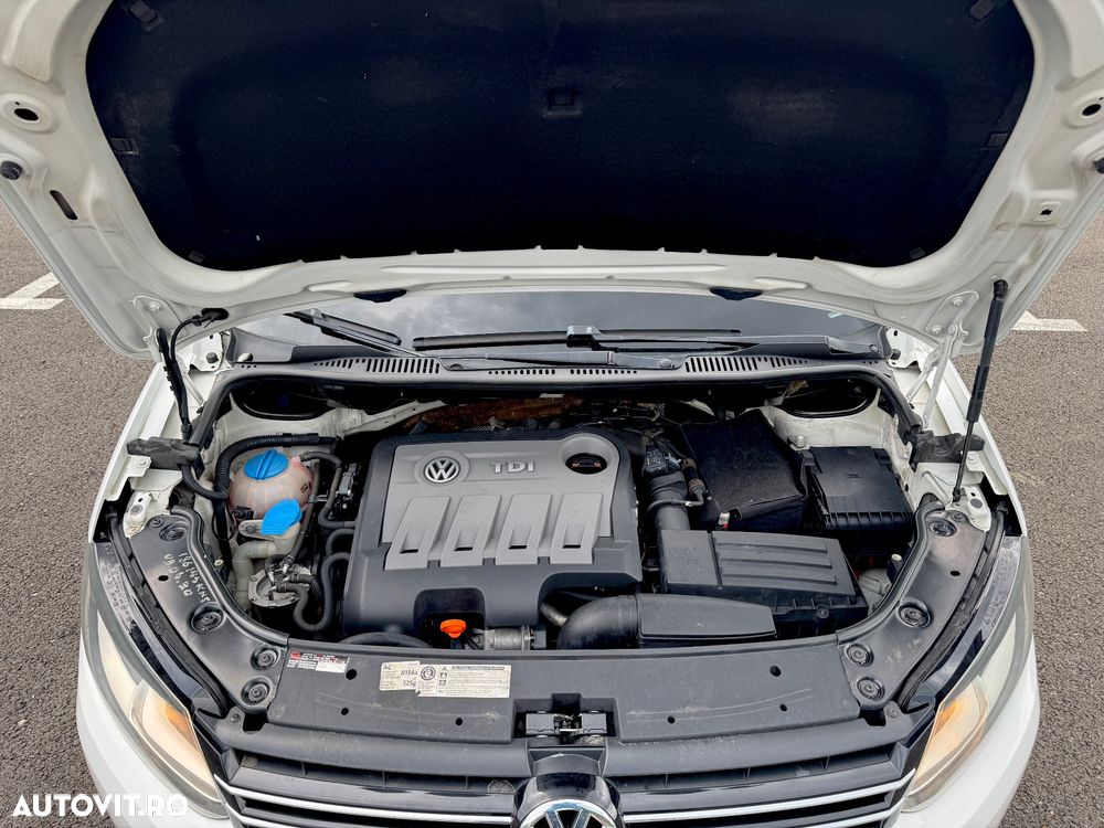 Volkswagen Touran Cross 1.6 TDI - 14