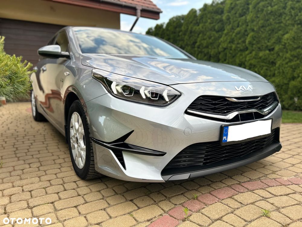Kia Ceed 1.5 T-GDI M - 4