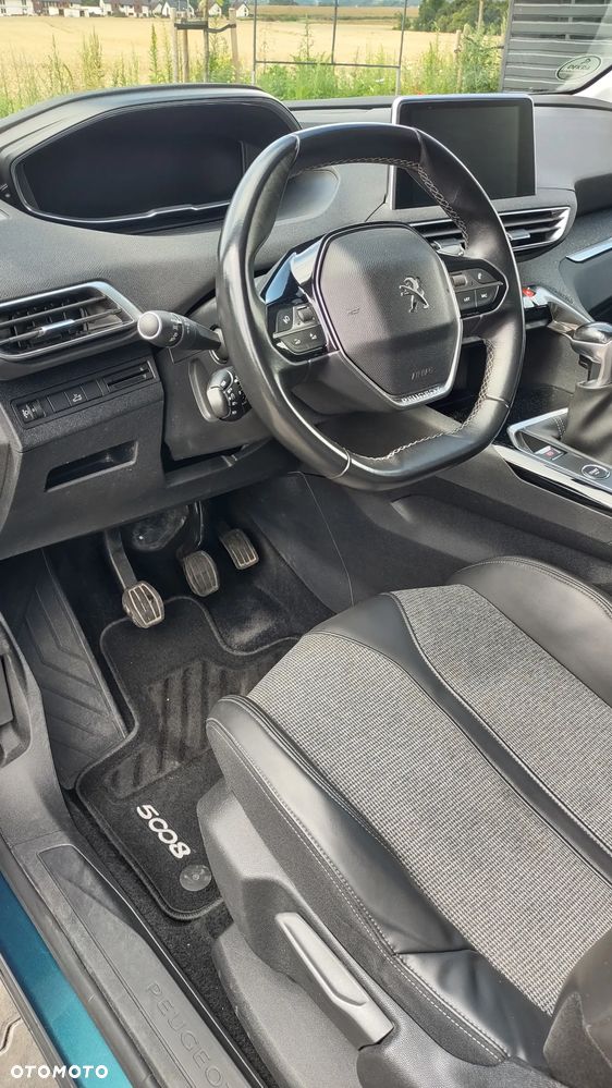 Peugeot 5008 1.6 BlueHDi Allure 7os - 16