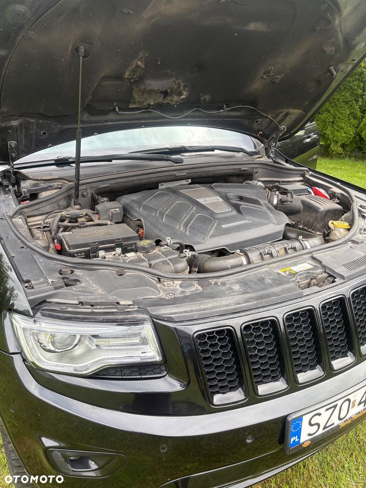 Jeep Grand Cherokee 3.0 CRD Overland Summit EU6 - 25