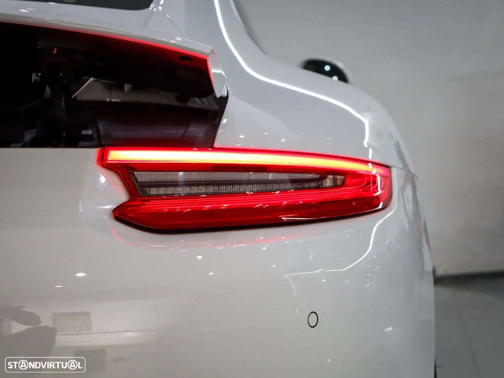Porsche 911 (991) Carrera 2 PDK - 13