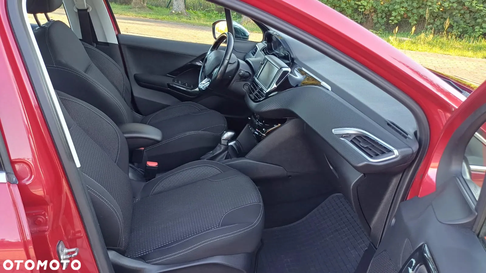 Peugeot 208 Blue-HDi 100 Stop&Start Allure - 7