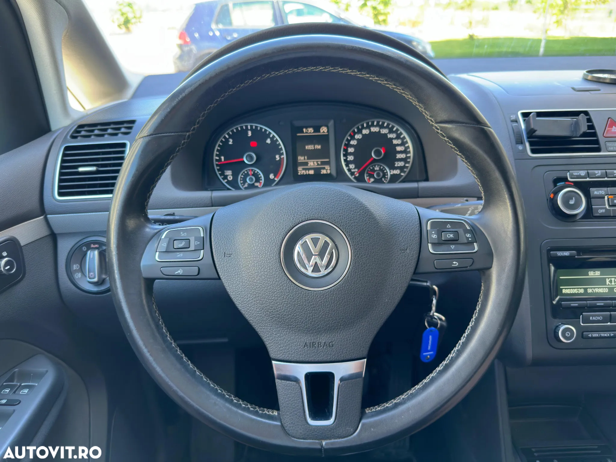 Volkswagen Touran 1.6 TDI DPF MATCH - 12
