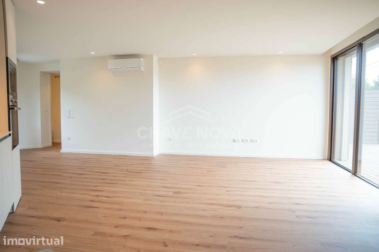 Apartamento T2 à venda em Praia Granja/Arcozelo - Grande imagem: 2/18