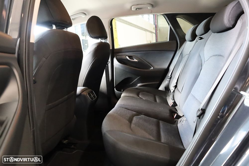 Hyundai i30 1.0 T-GDI Style Plus - 38