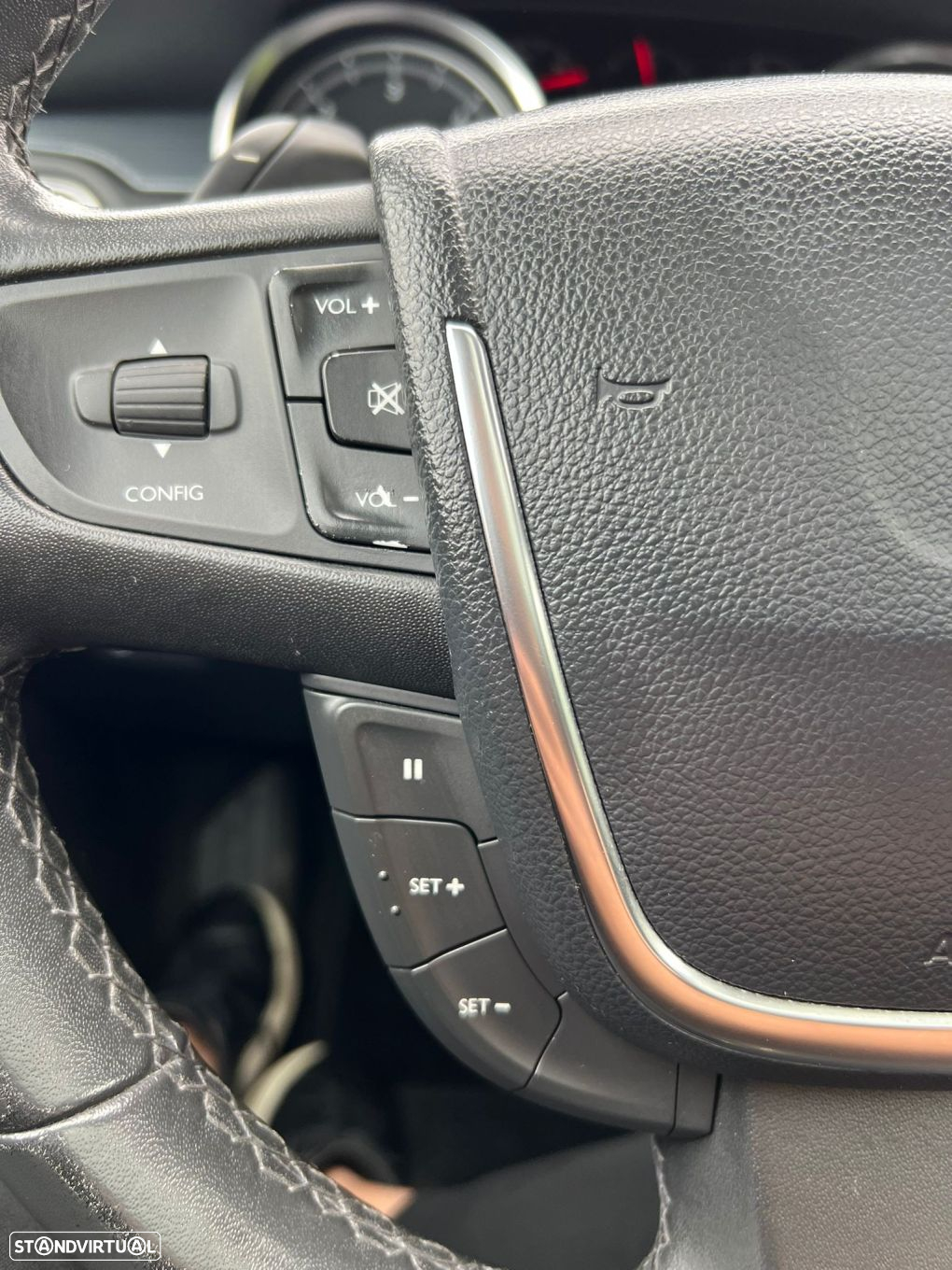 Peugeot 508 SW 1.6 e-HDi Active 2-Tronic - 28
