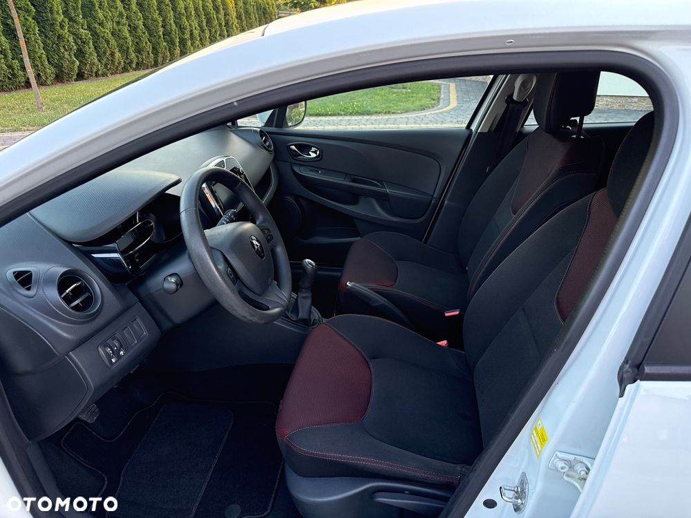 Renault Clio 1.2 16V 75 Dynamique - 17