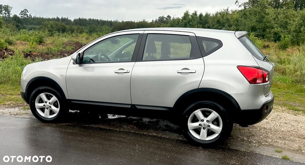 Nissan Qashqai 1.6 visia - 12